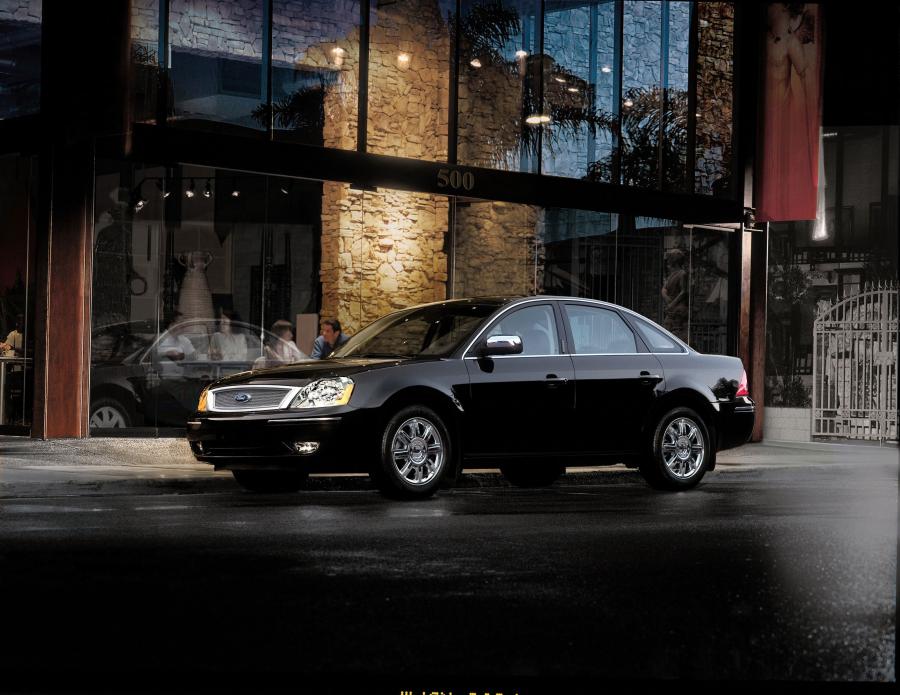  Ford Five Hundred 2005 года  (фото 15 из 99)